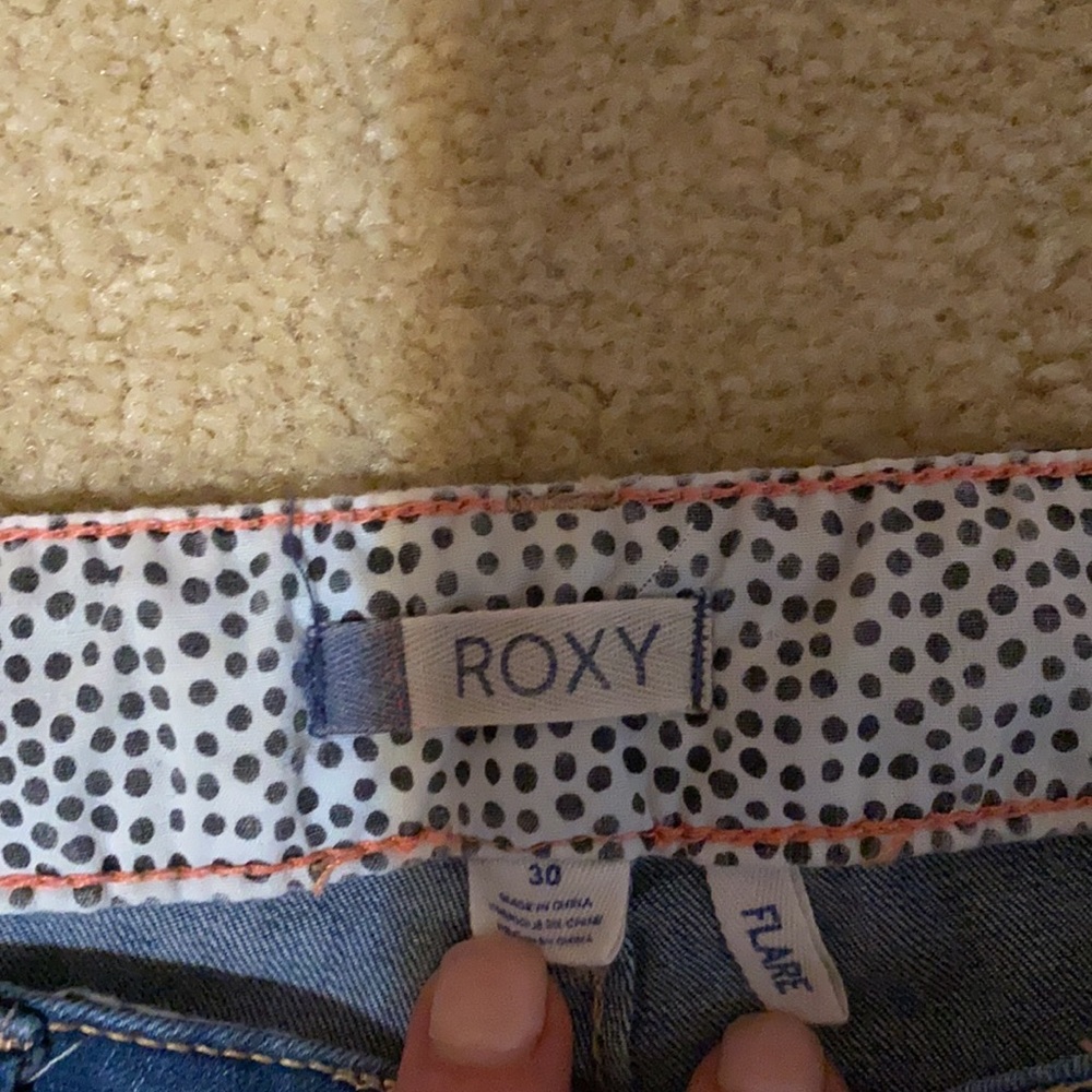 Roxy Jeans - Picture 2 of 11